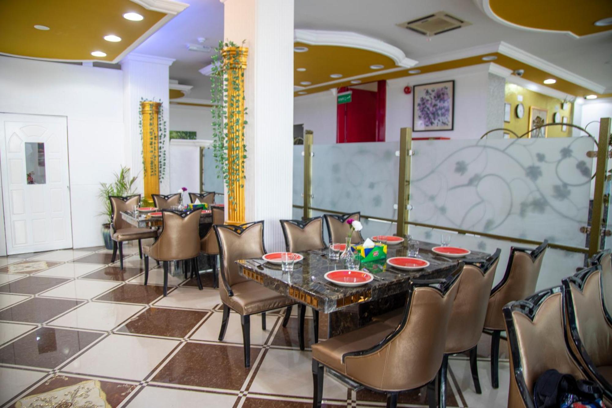 Dreamland Hotel Apartment Nizwa Luaran gambar